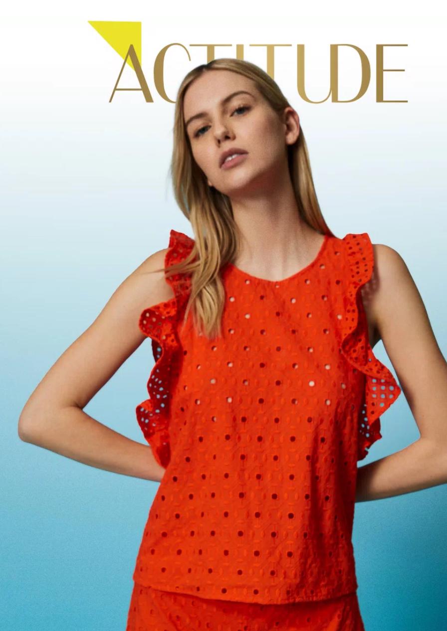 Twin Set Eyelet embroidery top with ruffles. - Vanity Boutique